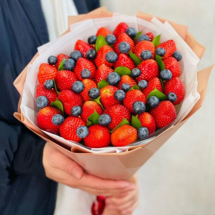 Ягодный бум №4 в Энгельсе