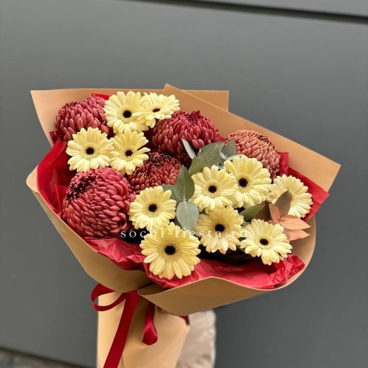 Букет гербер и хризантем Бигуди в Энгельсе