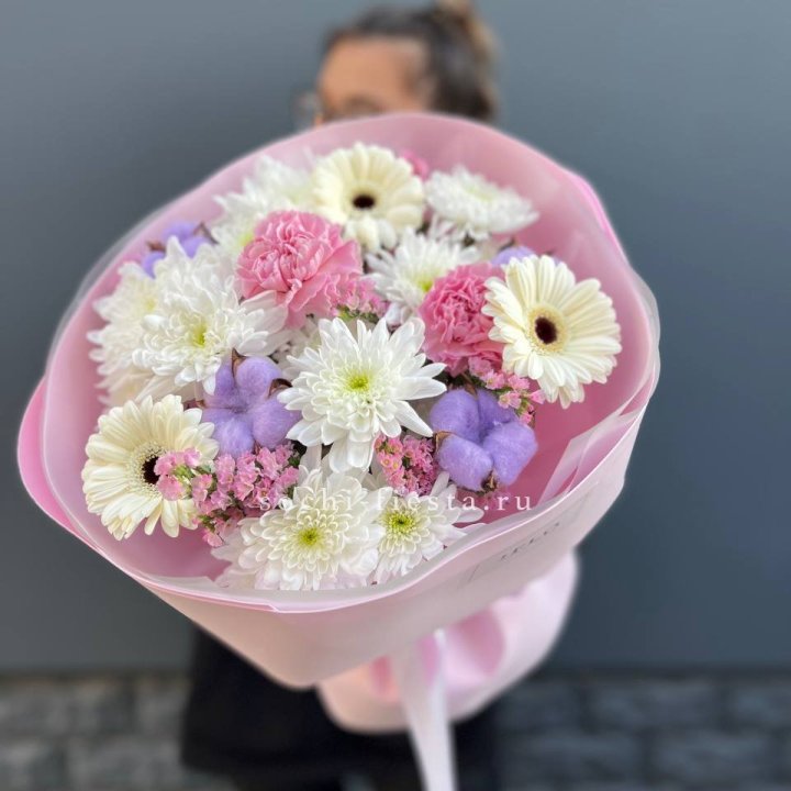 Букет цветов "Пинк спринг" в Энгельсе
