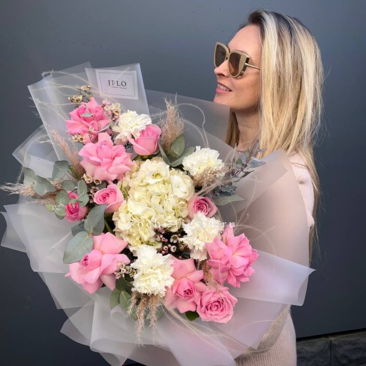 Авторский букет "Гармония" в Энгельсе