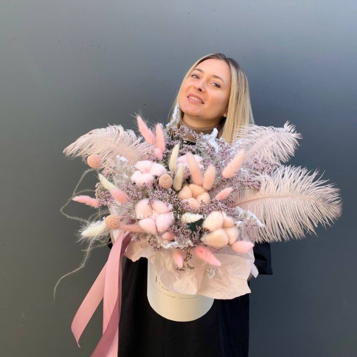 Авторский бокс с сухоцветами в Энгельсе