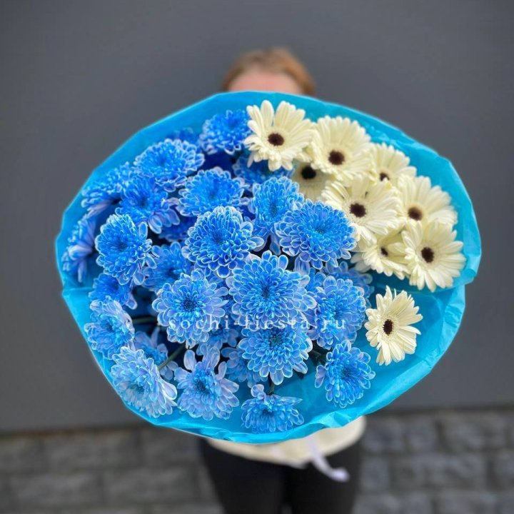 Букет хризантем и гербер в Энгельсе