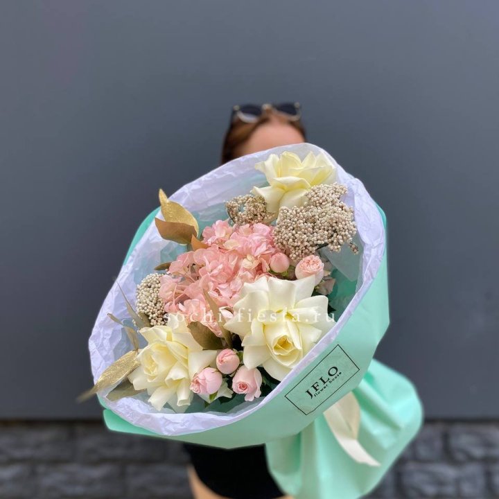 Букет "Белые ночи" в Энгельсе