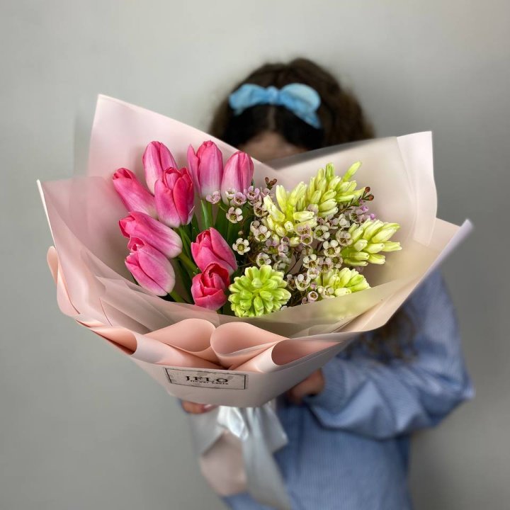  Дуо тюльпаны и гиацинты в Энгельсе