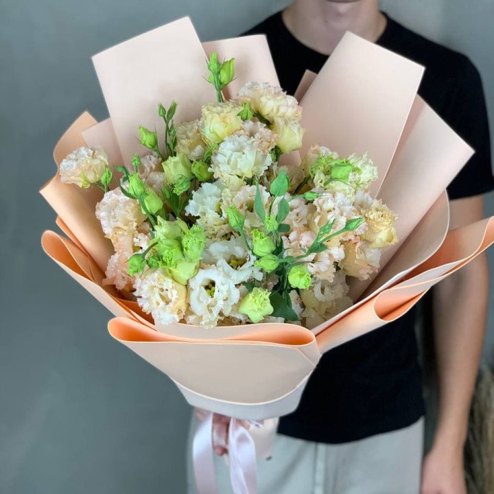 Букет эустом "Крем" в Энгельсе