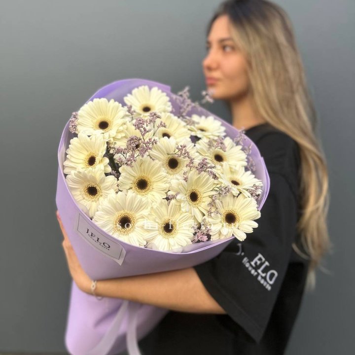 Букет голландских гербер "Лавандер" в Энгельсе