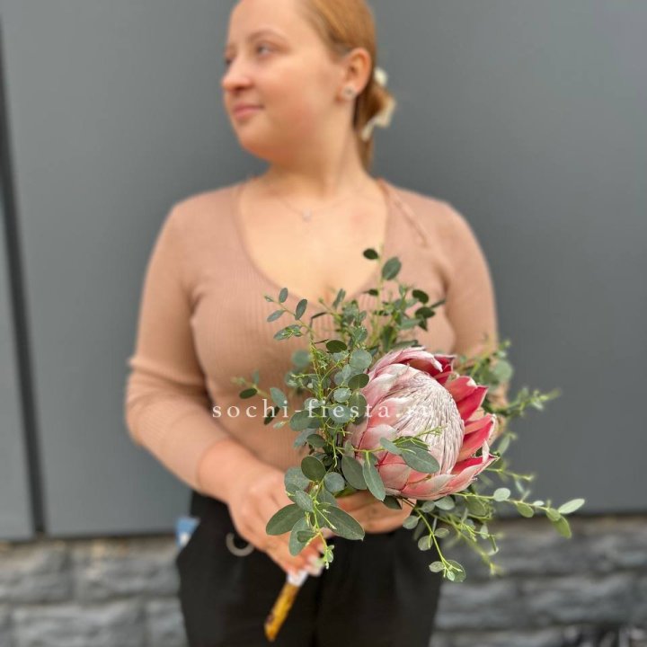 Свадебный букет "Протея" в Энгельсе