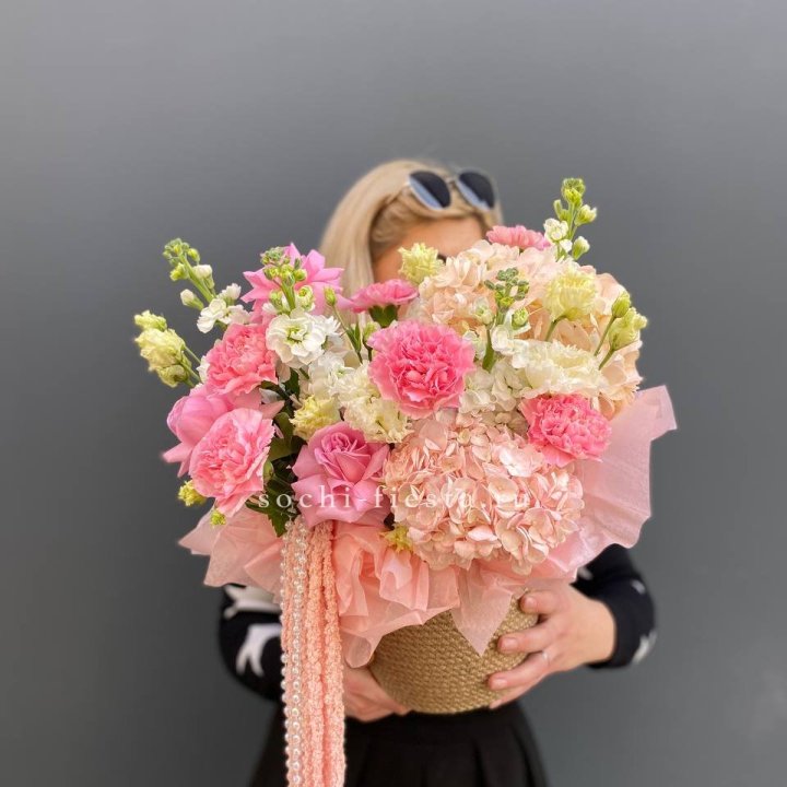 Композиция "Роскошь" в Энгельсе