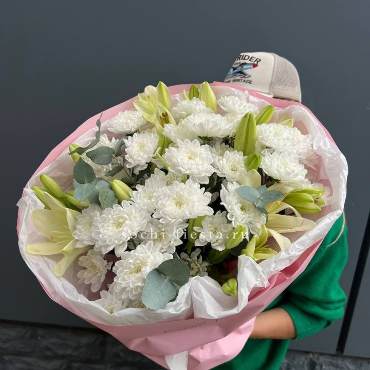  Букет  хризантемы и лилии в Энгельсе