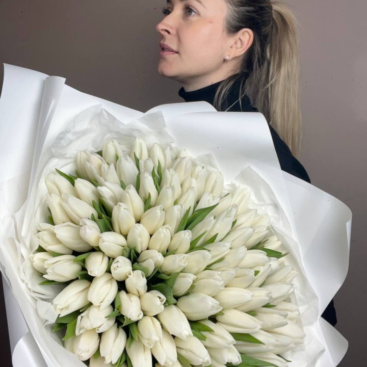 101 белый тюльпан №2 в Энгельсе