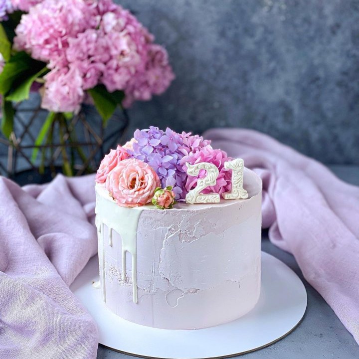 Торт с цифрой в Энгельсе