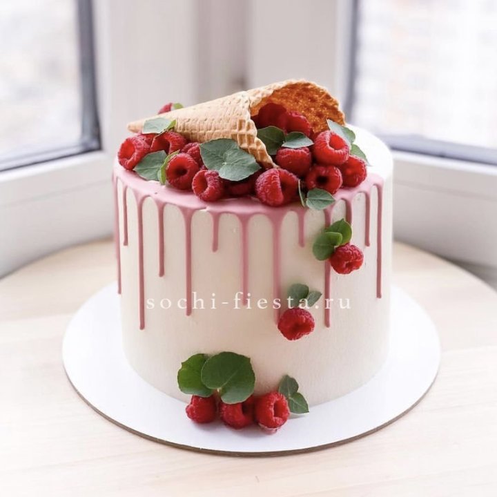 Торт "Ягодный" в Энгельсе