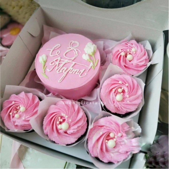 Капкейки и бенто-торт "8 марта!" в Энгельсе