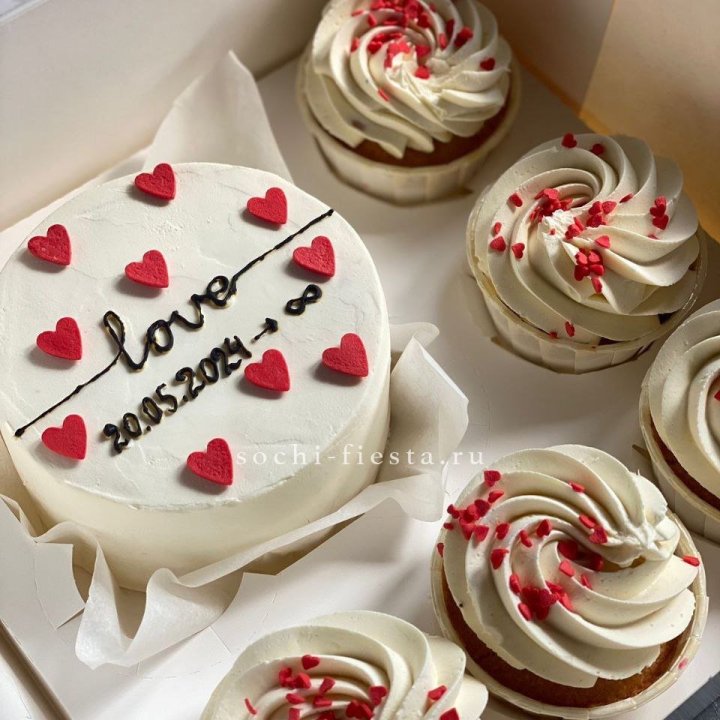 Капкейки и бенто-торт "Любимые" в Энгельсе