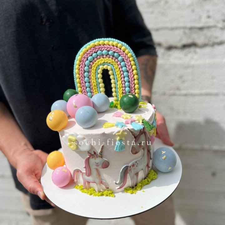Торт "Радуга с единорогом" в Энгельсе