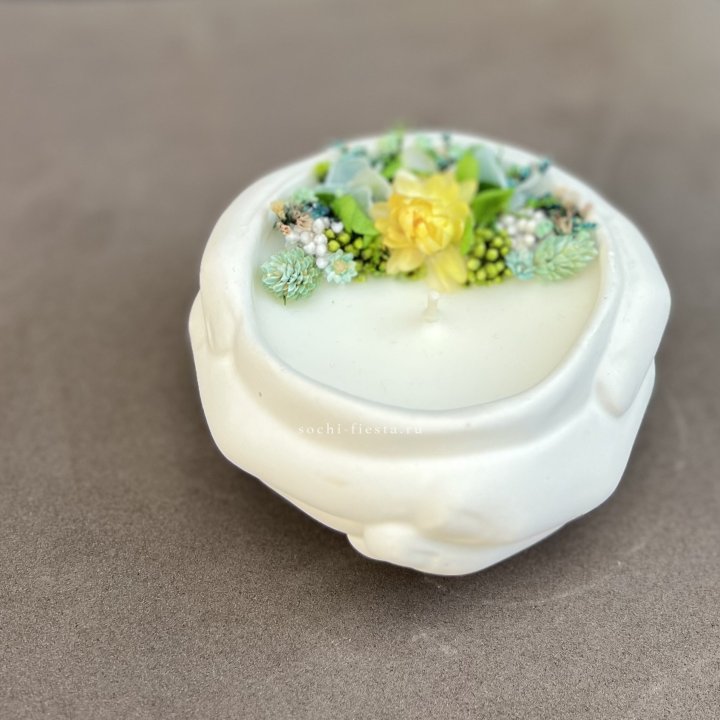 Свеча ароматическая в гипсе Руки в Энгельсе