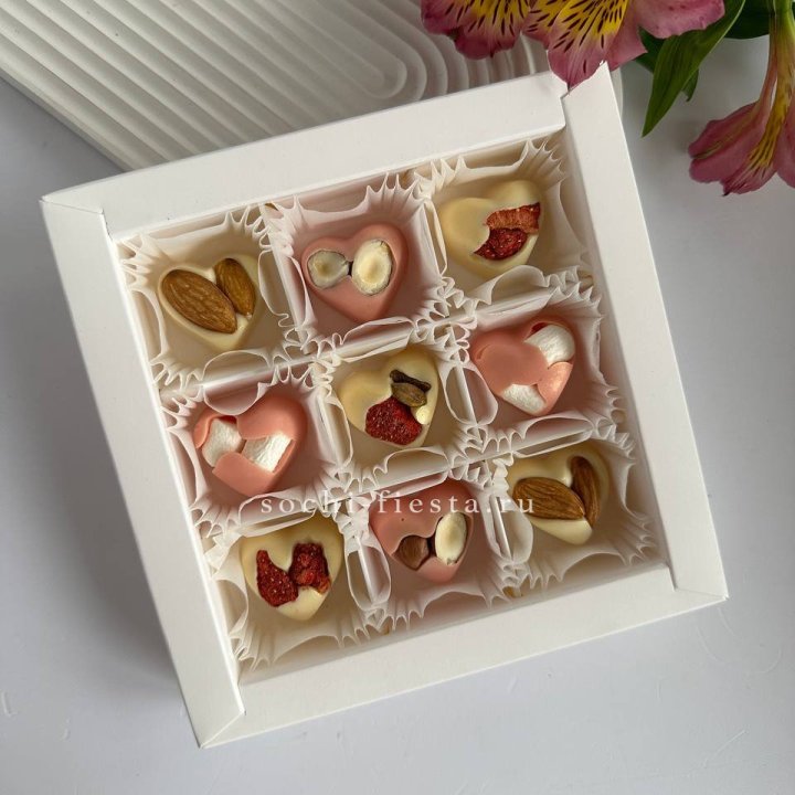 Набор конфет из бельгийского шоколада Сердца в Энгельсе