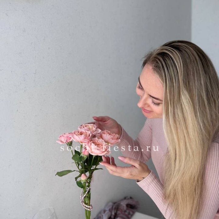 Цветочная подписка "Пакет маленький" в Энгельсе