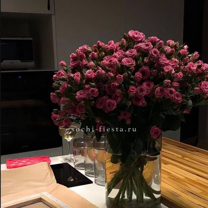 Цветочная подписка "Пакет большой" в Энгельсе