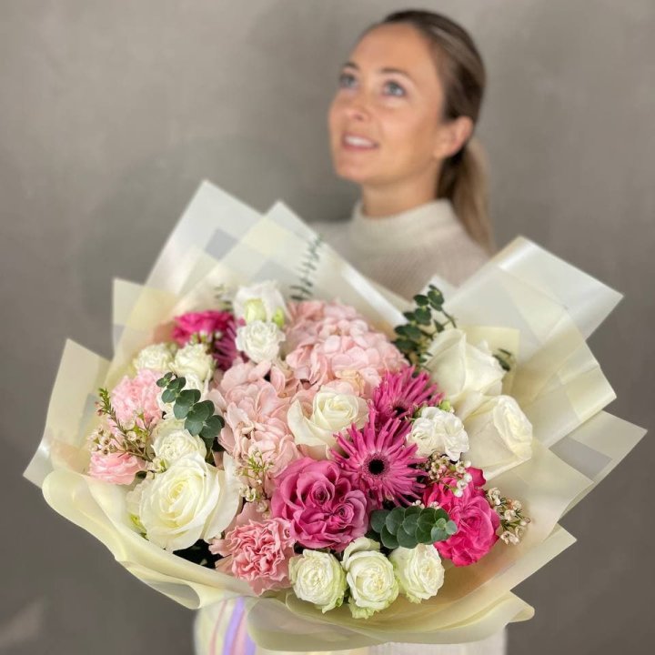 Дизайнерский букет "Мелоди" в Энгельсе