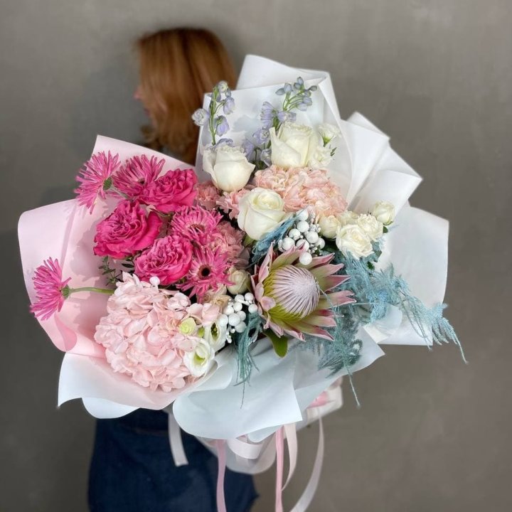 Дизайнерский букет "Фантастик" в Энгельсе