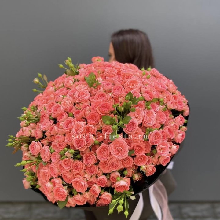 101 кустовая роза Барбадос в Энгельсе