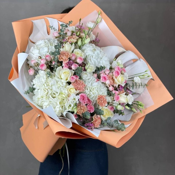 Макси-букет кремовый в Энгельсе