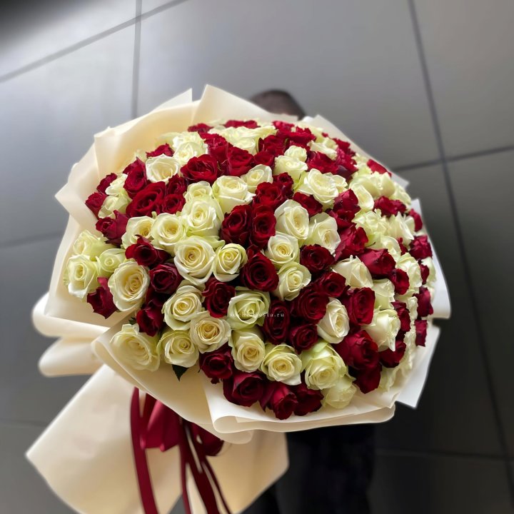 101 высокая импортная роза  в Энгельсе