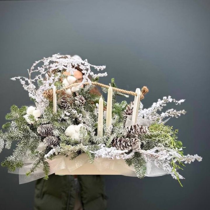 Новогодняя композиция  в Энгельсе