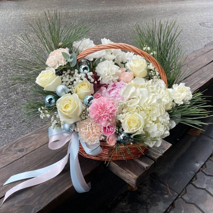 Новогодняя корзина  в Энгельсе