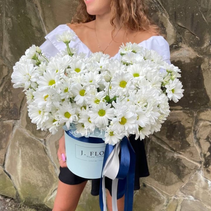 Коробка с хризантемами №2 в Энгельсе