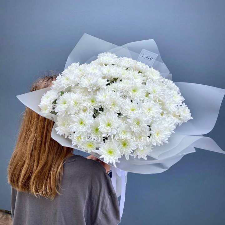 Букет хризантем "Белая снежинка" в Энгельсе