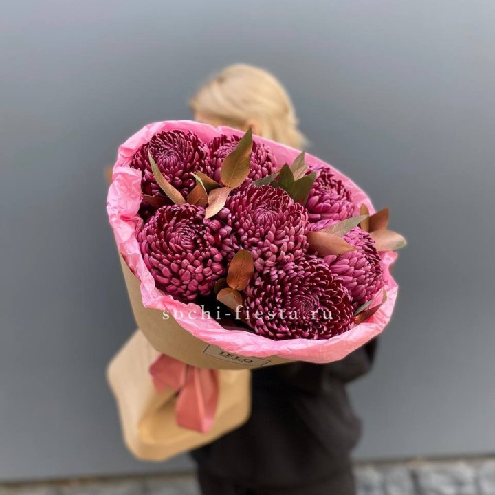 7 Хризантем Бигуди в золоте в Энгельсе