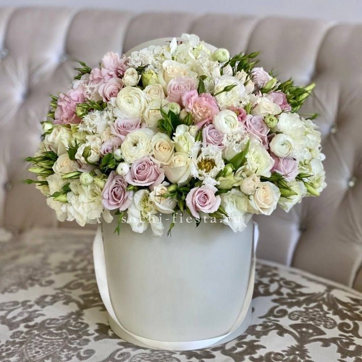 Цветочный бокс "Ловинг" в Энгельсе