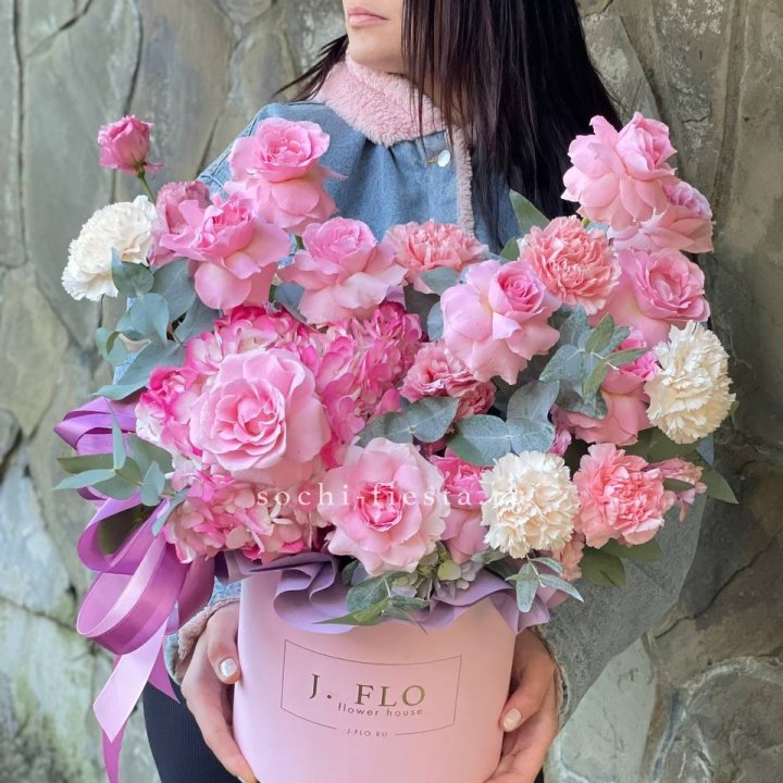 Цветочный бокс "Эсмиральда" в Энгельсе