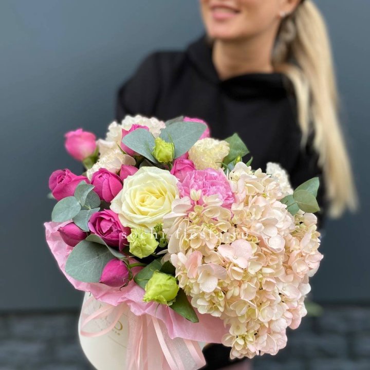 Дизайнерский цилиндр №4 в Энгельсе