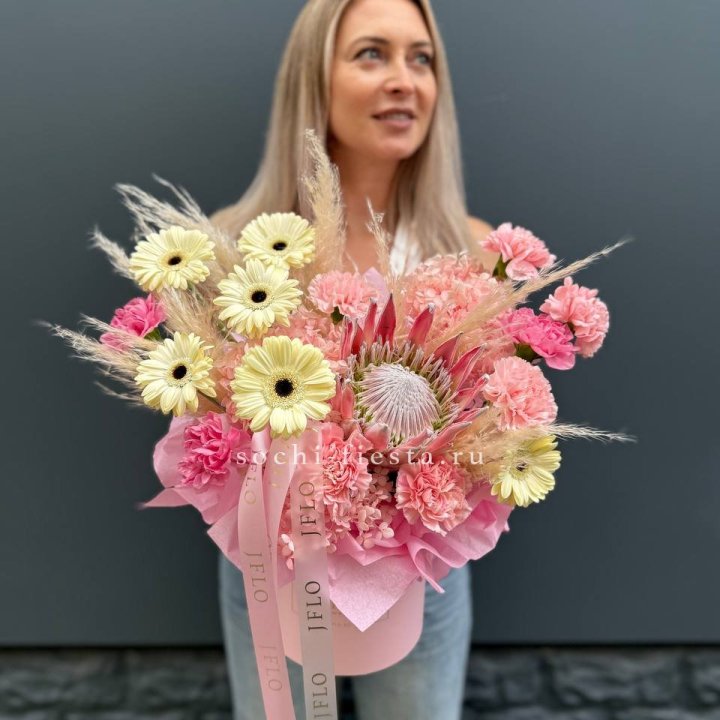 Авторский бокс "Принцесса"  в Энгельсе