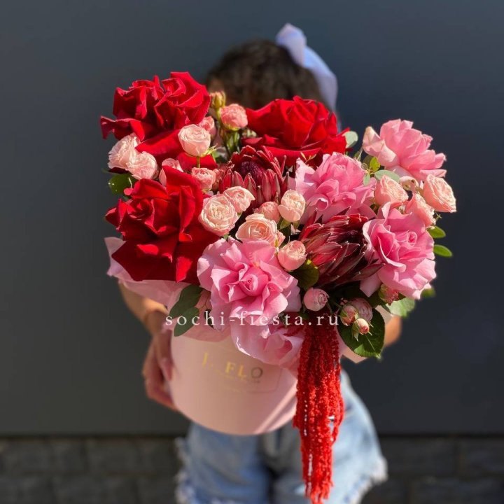 Дизайнерский цилиндр "Густо" в Энгельсе