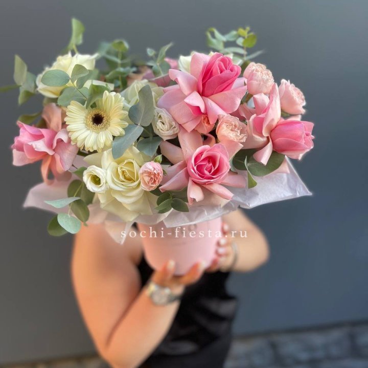  Коробочка  "Полу месяц" в Энгельсе