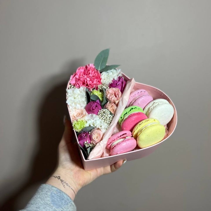 Дуо цветы и макаронсы в Энгельсе