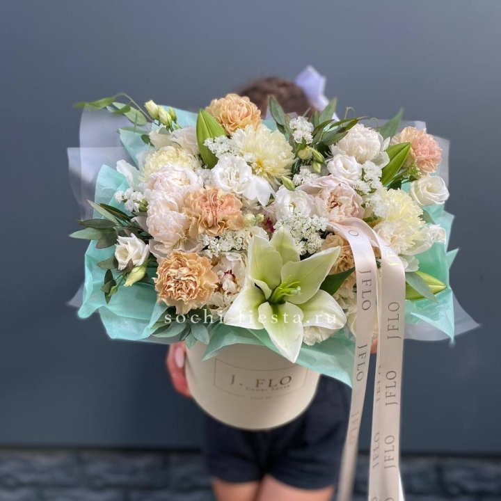 Дизайнерский цилиндр "Амвайл" в Энгельсе