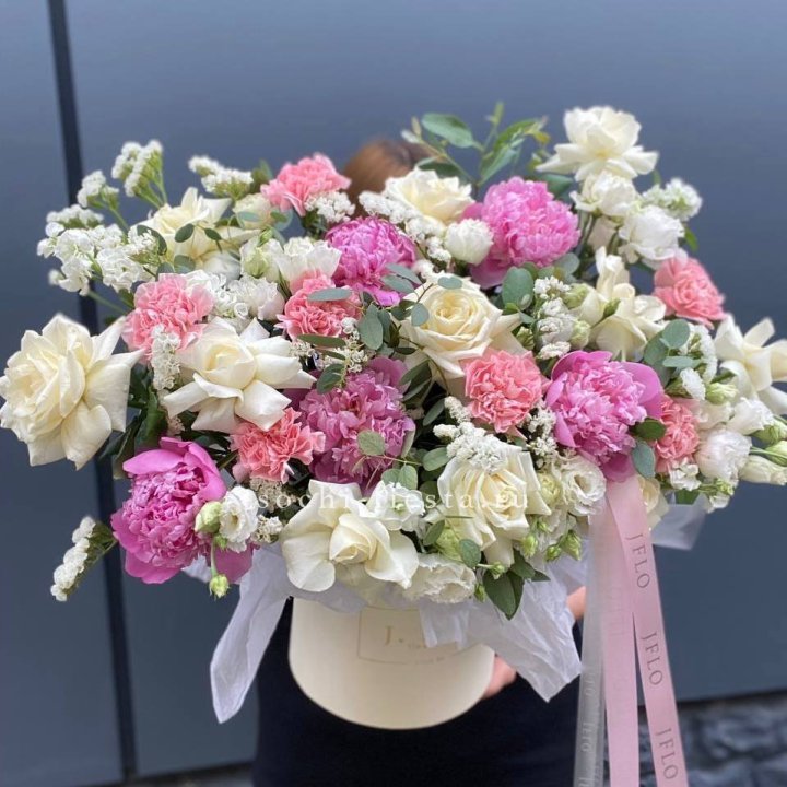 Дизайнерский бокс "Амор этерна" в Энгельсе