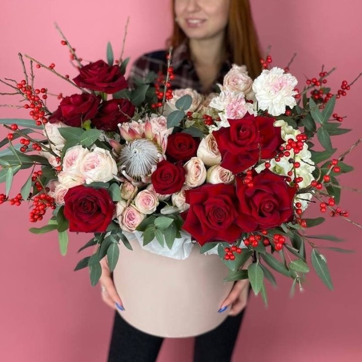 Авторский бокс "Ред гарден" в Энгельсе