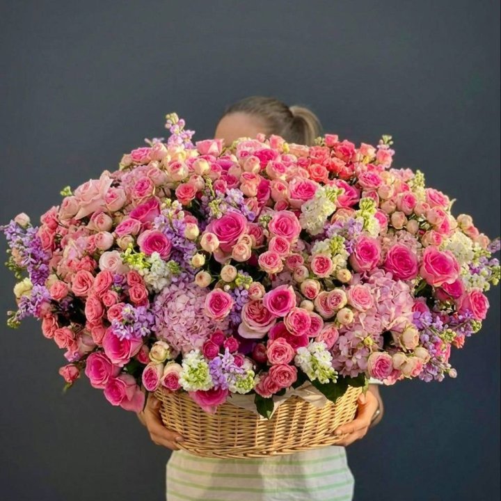 Цветочная корзина гигант №5 в Энгельсе