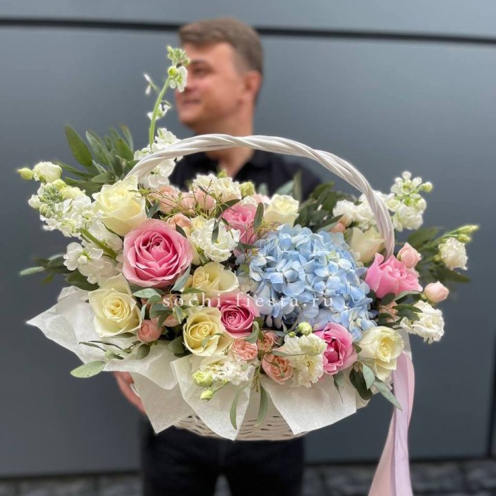 Авторская корзина "Аполинария" в Энгельсе