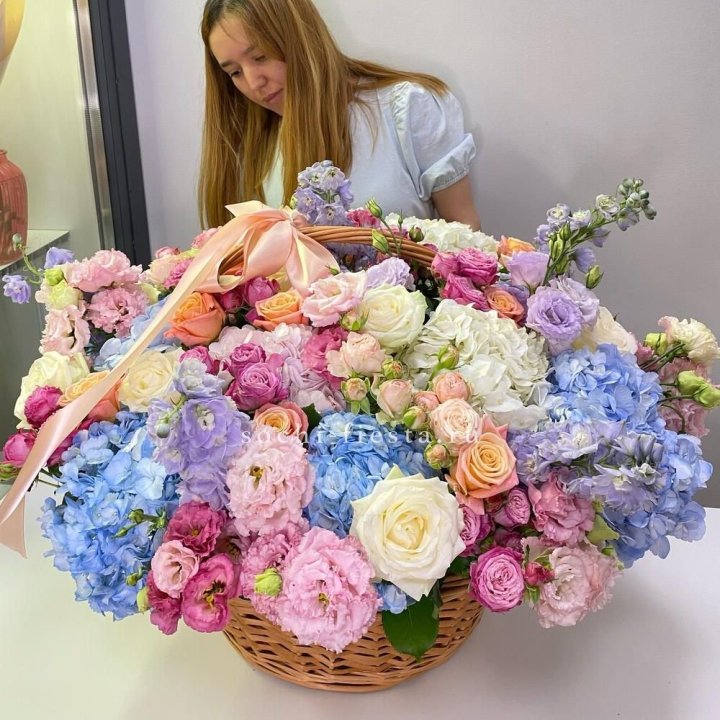 Авторская корзина "Экстра" в Энгельсе