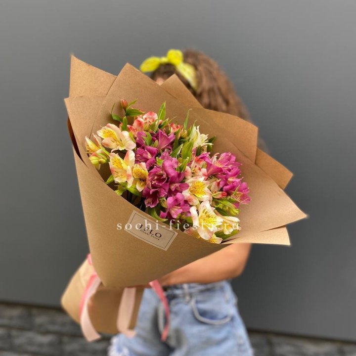 Альстромерии в крафте в Энгельсе