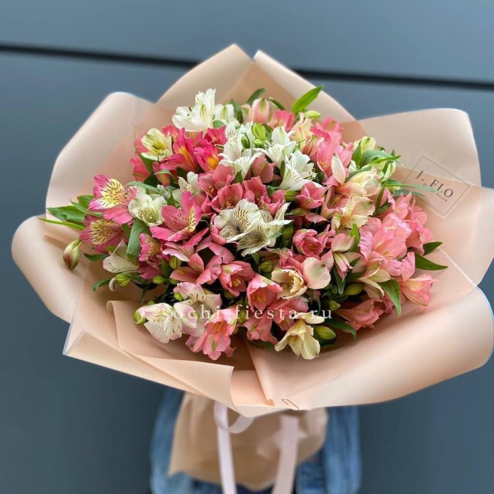 Букет альстромерий "Вандер" в Энгельсе