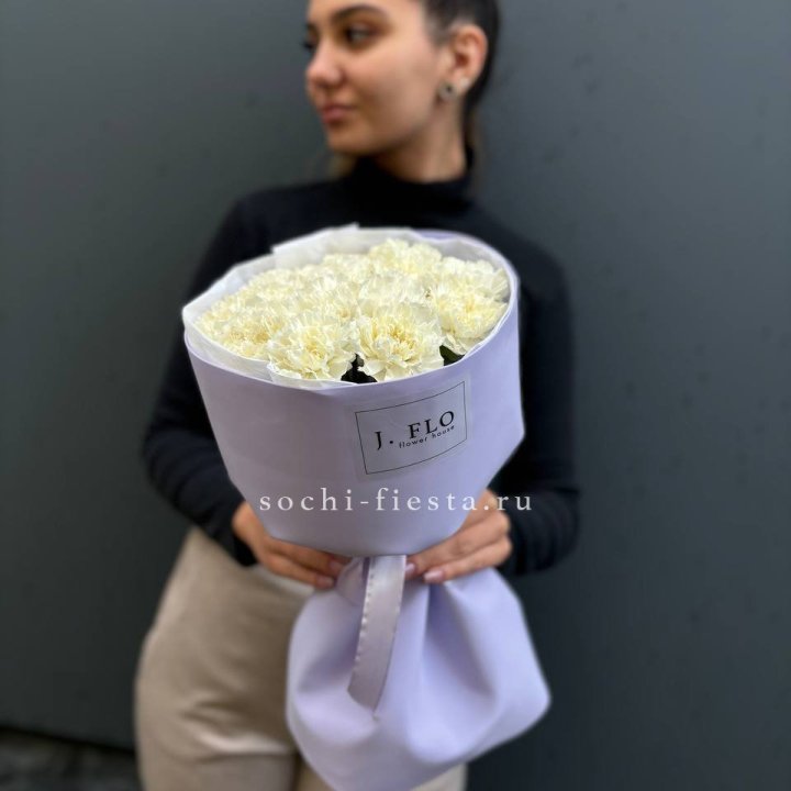 Букет белых диантусов в Энгельсе