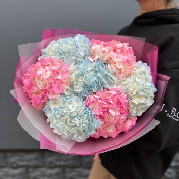 Букет гортензий "Тоника №2" в Энгельсе